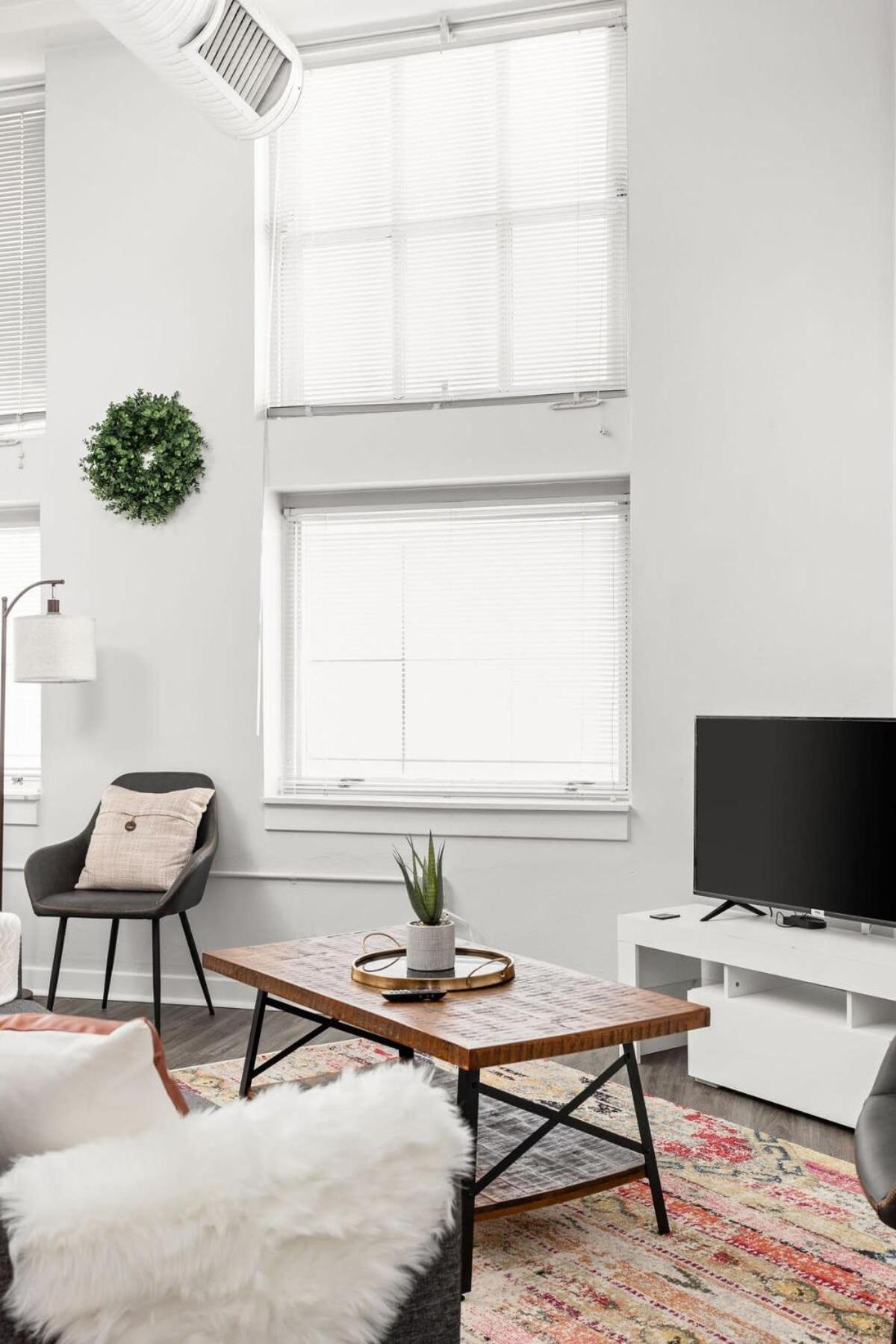 Modern Downtown Apartment 2Br 2Ba By Cozysuites Indianapolis Zewnętrze zdjęcie
