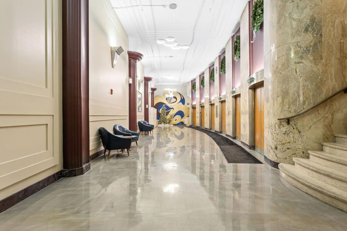 Modern Downtown Apartment 2Br 2Ba By Cozysuites Indianapolis Zewnętrze zdjęcie